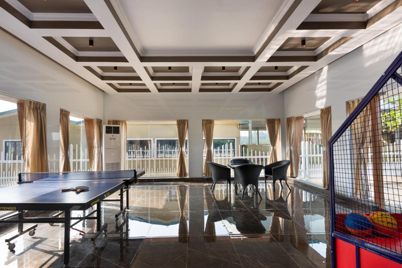 Paramount Riverfront Resort & Spa, Karjat Bagian luar foto
