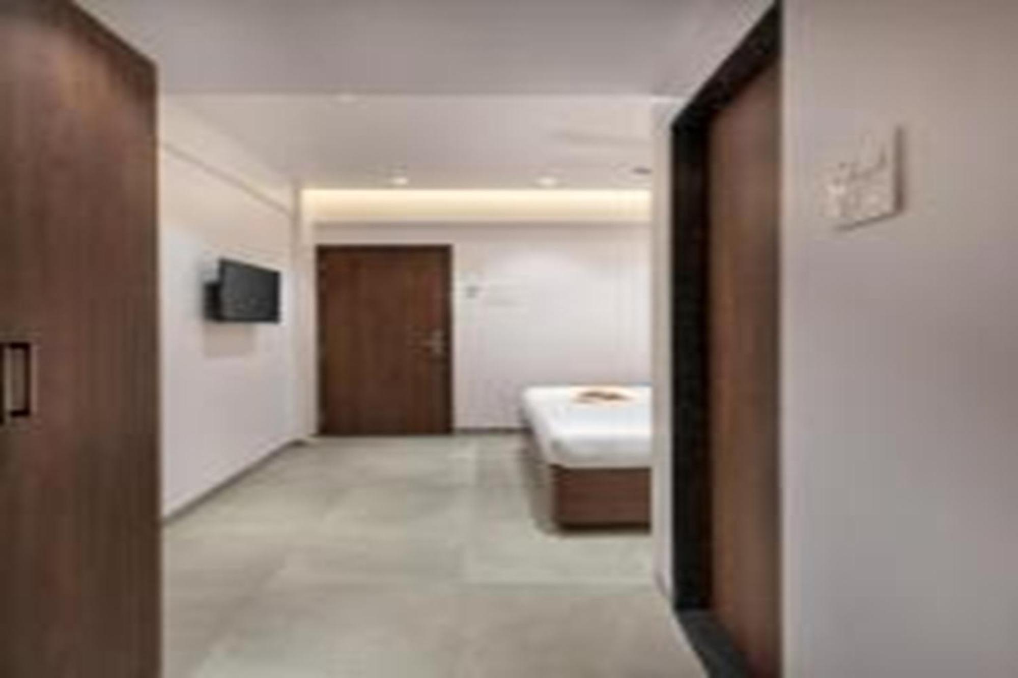 Paramount Riverfront Resort & Spa, Karjat Bagian luar foto